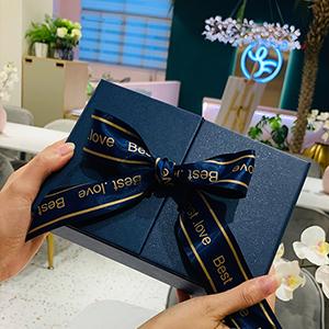 Biodegradable Compostable Jewelry Clothing Packaging Bags with Handle Christmas Wedding Party Candy Gift Bags 4