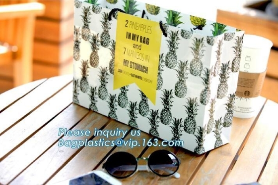 luxury elegent chocolate paper packaging bags,handle white color printed paper packaging bag with logo bagease package